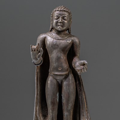 Lot 40 - STANDING BRONZE BUDDHA GUPTA PERIOD INDIA
