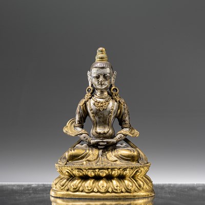 Lot 73 - CHINESE SILVER GILT AMITAYUS QING DYNASTY 18TH CENTURY