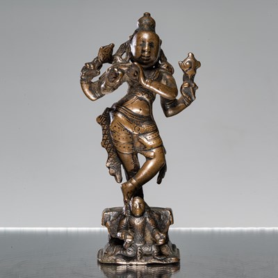 Lot 247 - STANDING KRISHNA AS VENUGOPALA BRONZE INDIA 17TH CENTURY