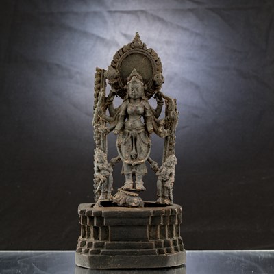 Lot 304 - STANDING BRONZE DURGA PRE PALA 8TH TO 10TH CENTURY INDIA