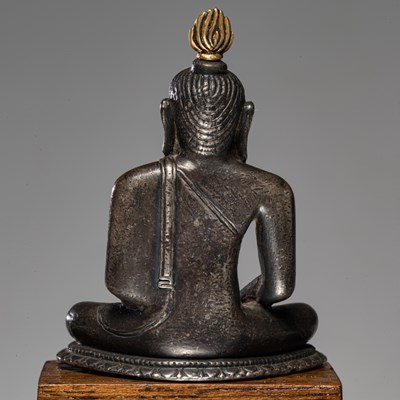 Lot 74 - SEATED BUDDHA SRI LANGKA SILVER 13TH CENTURY