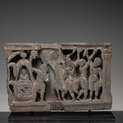 Lot 3 - GREY SCHIST RELIEF WITH CONSORTS GANDHARA 4TH CENTURY