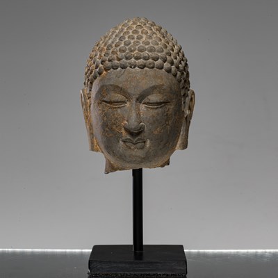 Lot 118 - BUDDHA LIMESTONE HEAD CHINA SHANDONG PROVINCE, NORTHERN QI DYNASTY CA 550 - 577 AD