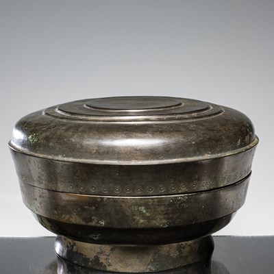 Lot 61 - LARGE BRONZE BOX THAILAND 15TH CENTURY