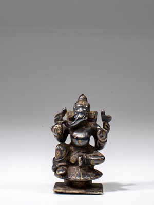 Lot 127 - GANESHA