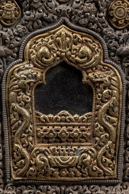Lot 40 - GAU TIBET 19TH CENTURY