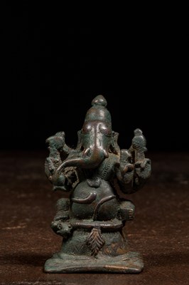 Lot 177 - GANESHA BRONZE INDIA 15TH CENTURY
