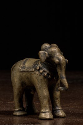 Lot 224 - STANDING ELEPHANT BRONZE INDIA 19TH CENTURY