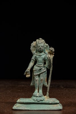 Lot 194 - STANDING BRONZE LOKESHVARA INDIA 12TH CENTURY