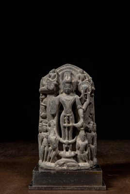 Lot 199 - STANDING STONE VISHNU INDIA 12TH CENTURY
