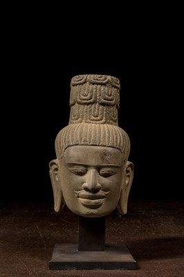 Lot 93 - HEAD OF A VISHNU SANDSTONE KHMER BAYVON STYLE 12TH - 13TH CENTURY