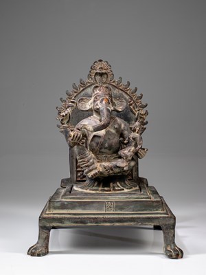 Lot 116 - GANESHA