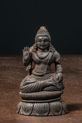 Lot 150 - WOOD BUDDHA KUSHAN 10TH CENTURY