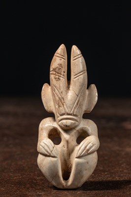 Lot 27 - A HONGSHAN JADE FIGURE, NORTHEAST CHINA CIRCA 3500–3000 BCE