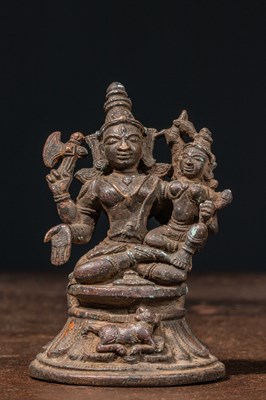 Lot 14 - SHIVA AND PARVATI INDIA BRONZE 18TH CENTURY ORISSA