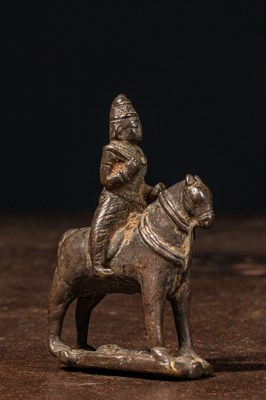 Lot 206 - A BRONZE FIGURE OF REVANTA ON HORSEBACK INDIA 16TH CENTURY