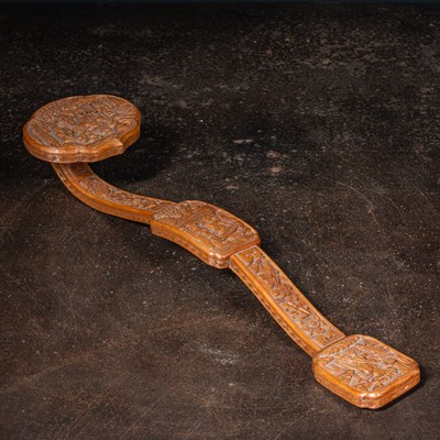 Lot 93 - (R) A CARVED BOXWOOD RUYI SCEPTER CHINA QING DYNASTY (1644–1911)