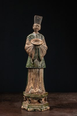 Lot 8 - (R) CHINESE TERRACOTTA DIGNITARIE MING DYNASTY 15TH CENTURY