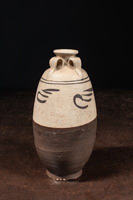 Lot 70 - (R) CHIZCHOU CERAMIC VASE, WAVE PATTERN, SONG-YUAN, CHINA