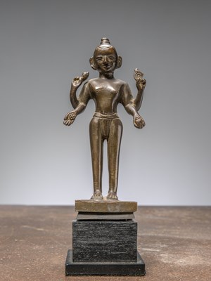 Lot 375 - A STANDING BRONZE VISHNU, INDIA, 15TH CENTURY