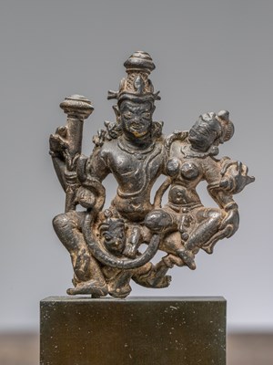 Lot 361 - A VISHNU AND LAKSHMI BRONZE, INDIA, 16TH CENTURY