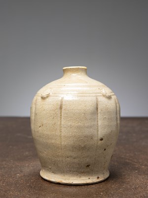 Lot 100 - (R) A SMALL BULBOUS VASE, CREAM-COLORED GLAZE, NORTH CHINA, SONG DYNASTY 11TH CENTURY