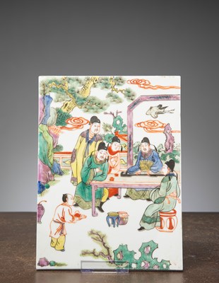 Lot 58 - (R) A FAMILLE VERTE PORCELAIN TILE, WISE MAN IN CONVERSATION, CHINA, 19TH CENTURY