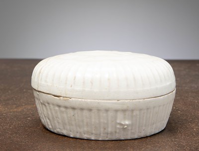 Lot 19 - (R) A WHITE-GLAZED PORCELAIN LIDDED JAR, CHINA, YUAN DYNASTY, 14TH CENTURY