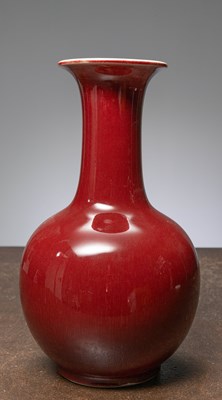 Lot 75 - (R) A CHINESE REPUBLIC LANGYAO PORCELAIN VASE (1912-1949)