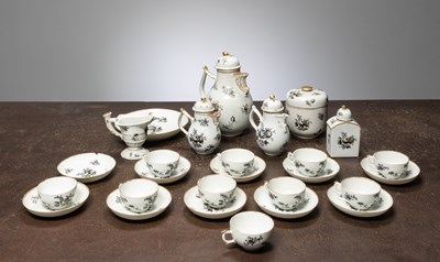 Lot 137 - (R) A TEA SETTING, COMPAGNIE DES INDES, CHINA QING DYNASTY
