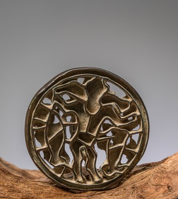 Lot 302 - AN INDIAN BRONZE SEAL, 15TH CENTURY