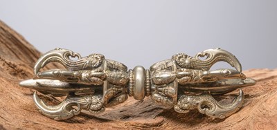 Lot 221 - A SILVER VAJRA, TIBET 18TH TO 19TH CENTURY