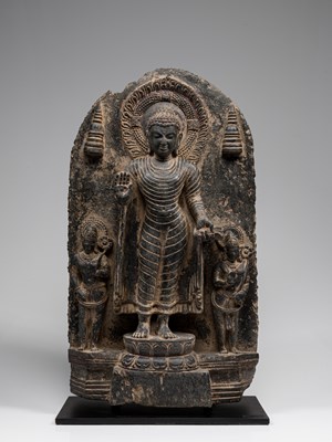 Lot 109 - STANDING BUDDHA