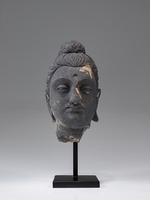 Lot 318 - HEAD OF BUDDA