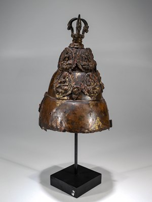 Lot 155 - VAJRACHARYA PRIEST’S CROWN