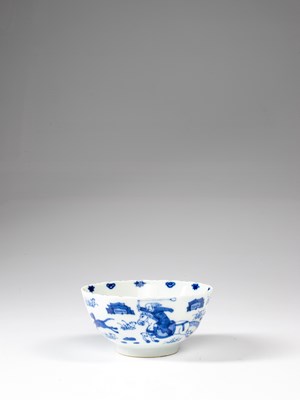 Lot 72 - BOWL