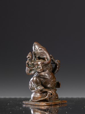 Lot 46 - GANESHA