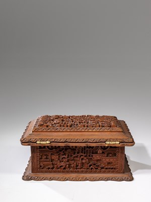 Lot 12 - (R) SANDALWOOD BOX