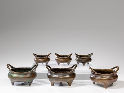 Lot 253 - (R) SET OF SIX INCENSE BURNERS