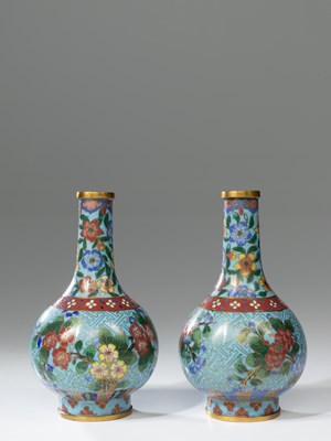 Lot 24 - (R) PAIR OF CHINESE CLOISONNE VASES