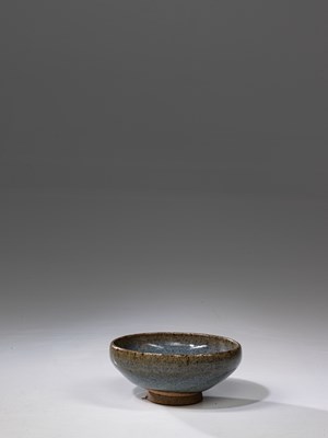 Lot 316 - SMALL CUP